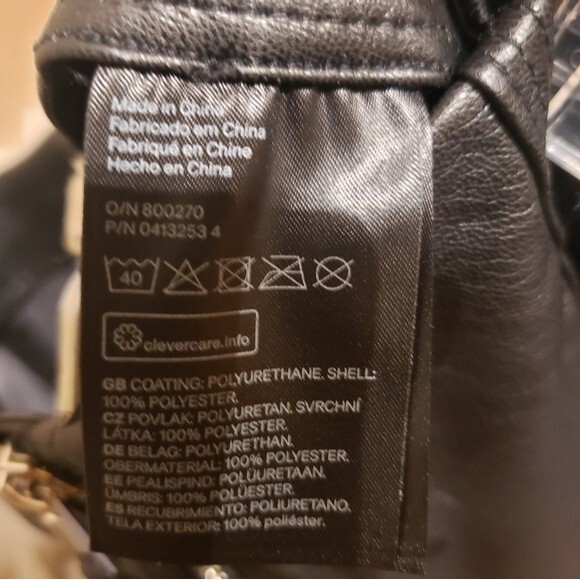 Forever 21 Zipper Faux Leather Black Skirt Size 6 - Picture 6 of 6